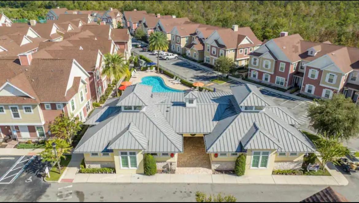 Holiday home New Spacious And Themed 5 Bedroom Minutes From And Waterparks! Orlando